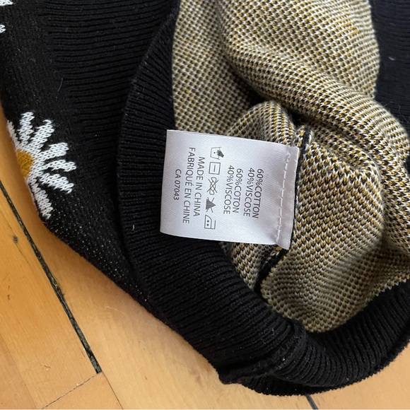 ⚡️Flash Sale ⚡️ belle by belldini - sweater vest - Picture 6 of 6